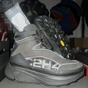 C2H4 Black Atom Alpha Boots C2H4 Vibram Size 8.5 
$500 retail.
